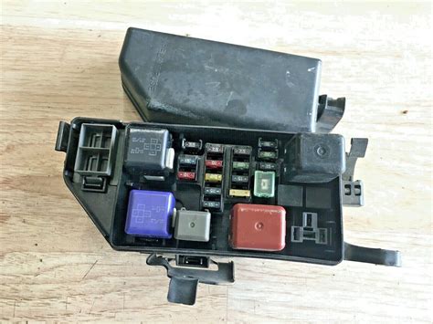 1996 camry fuse box 
